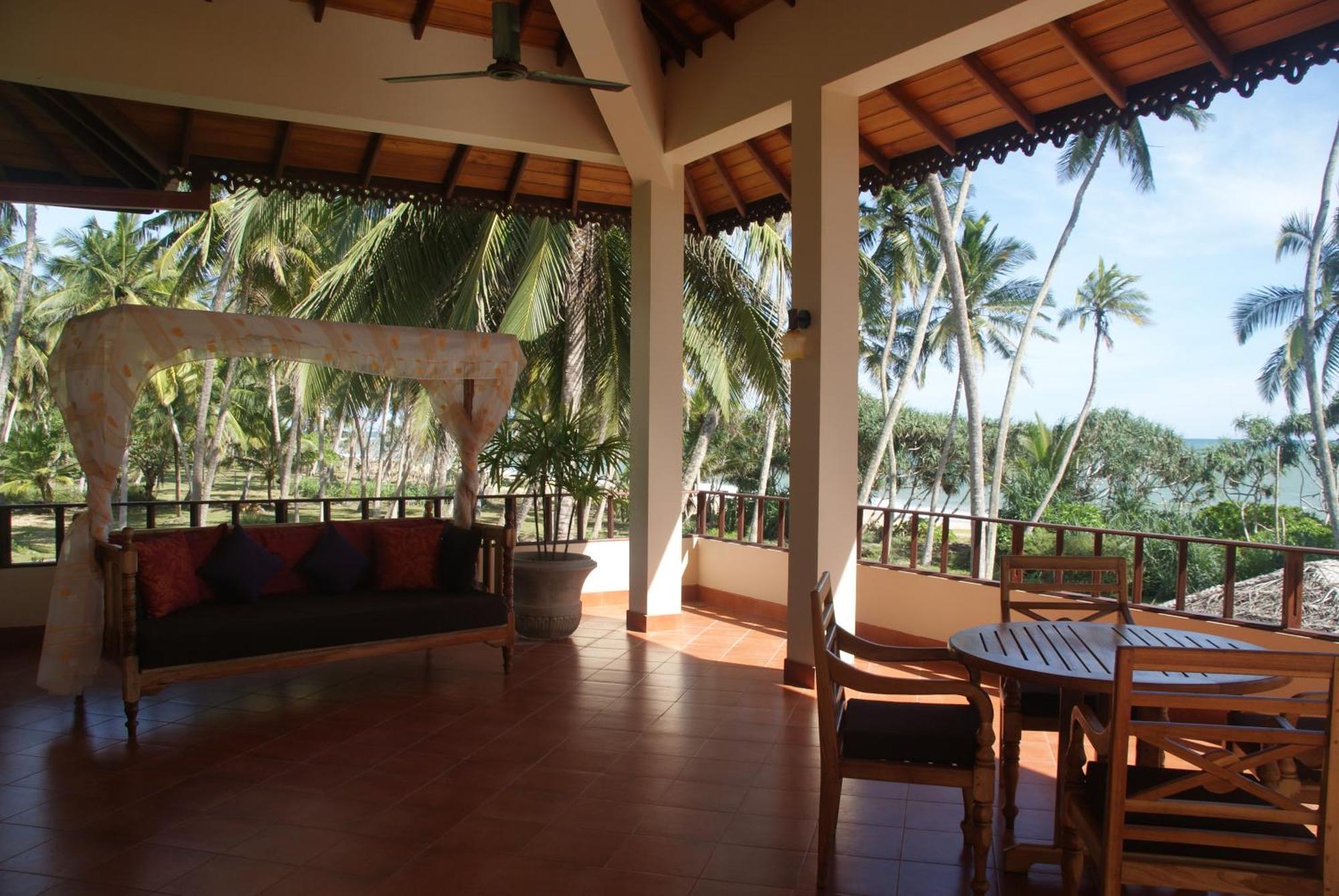 Lanka Beach Boutique Bungalows & Grand Villa Tangalle Rom bilde